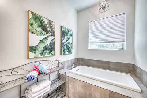 Point Venture Lakehouse luxury vacation rental near Lake Travis.